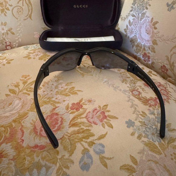 Authentic Gucci GG1651S 004 Black/Silver Geometric Unisex Sunglasses - Picture 4 of 15